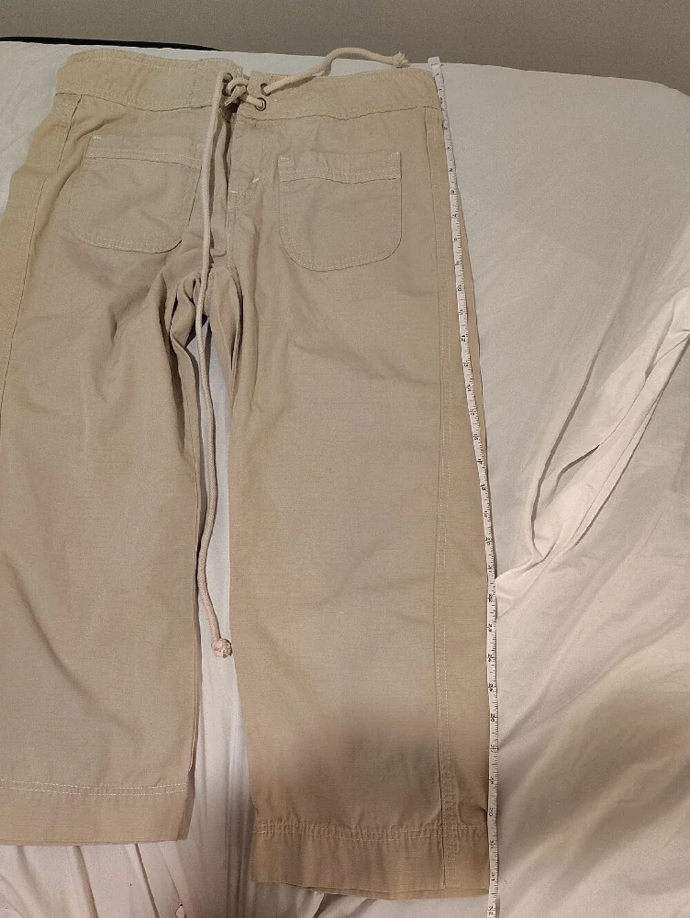 Levi's Men's Drawstring Chinos in Light Cream